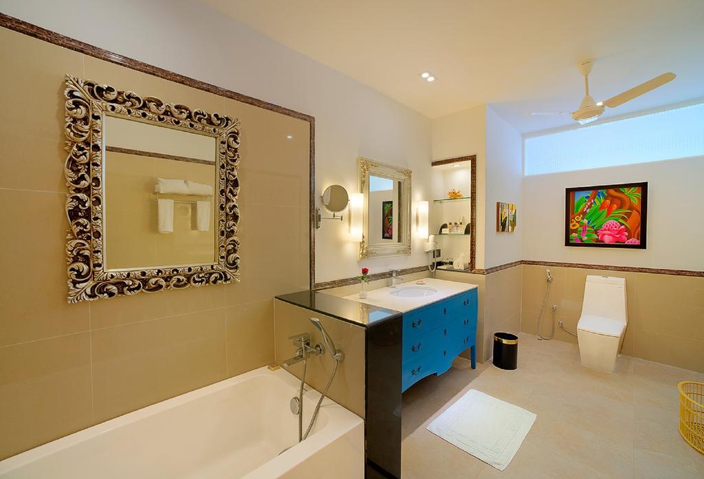 Mayfair Waves Puri Exterior foto
